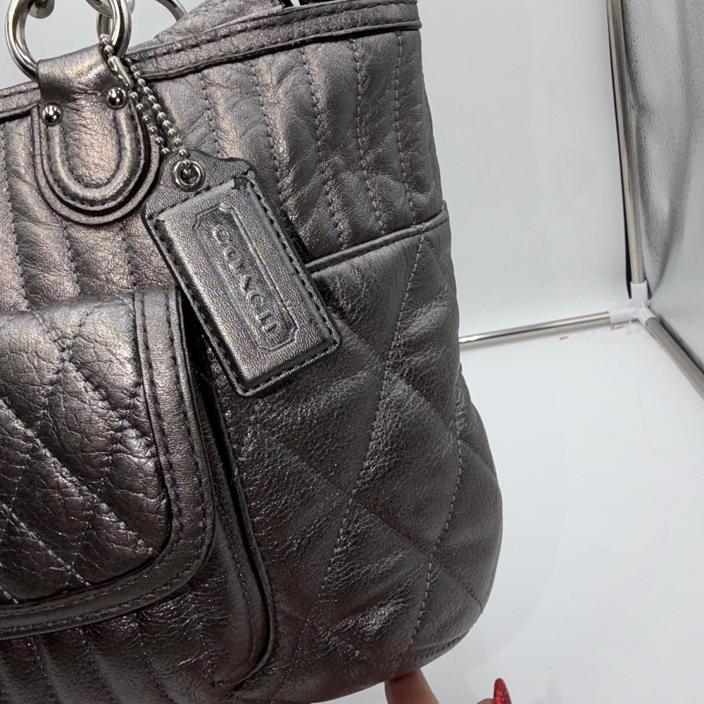 Coach Poppy Quilted Metallic Leather Tote Bag Silver Shoulder Handbag - Picture 4 of 10